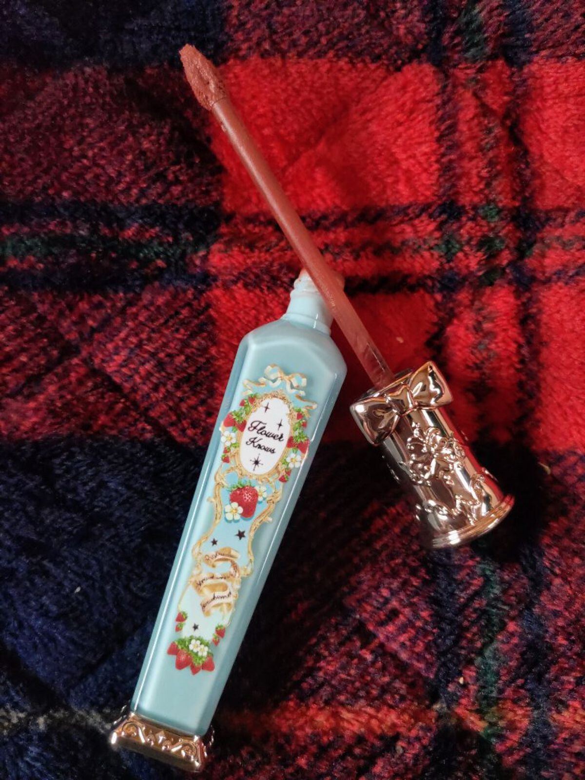 ストロベリーロココシリーズ クラウドマットリップ/FlowerKnows/リップグロスを使ったクチコミ(2枚目)