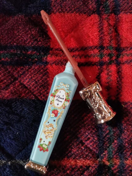 ストロベリーロココシリーズ クラウドマットリップ/FlowerKnows/リップグロスを使ったクチコミ(2枚目)