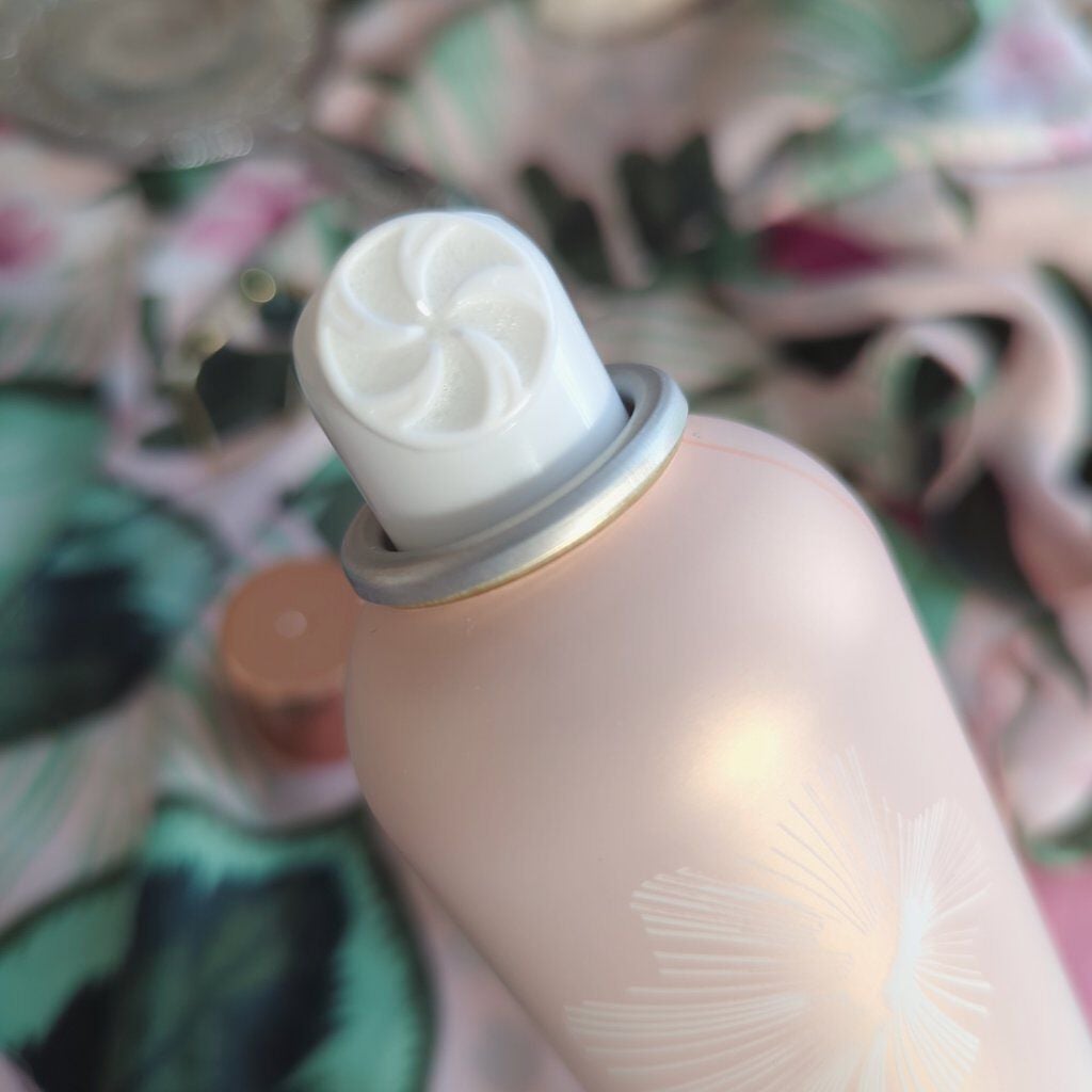 ᎮꭿꮪꮪꭵFꮮꭴꮢꭿ on LIPS 「高濃度炭酸×ミネラルクレイ×炭で炭酸泡のシャンプー瞬間生トリー..」(4枚目)