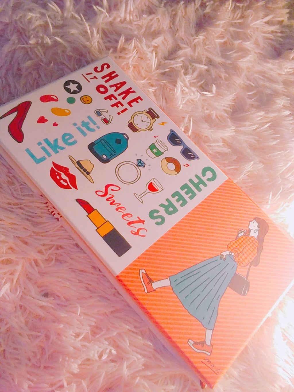 ãããªðð on LIPS ãå€è²ãã¬ãã8ãã¢ã€ã·ã£ããŠã»ããŒã¯ã«ã©ãŒãï¿¥2000çº..ãïŒ1æç®ïŒ