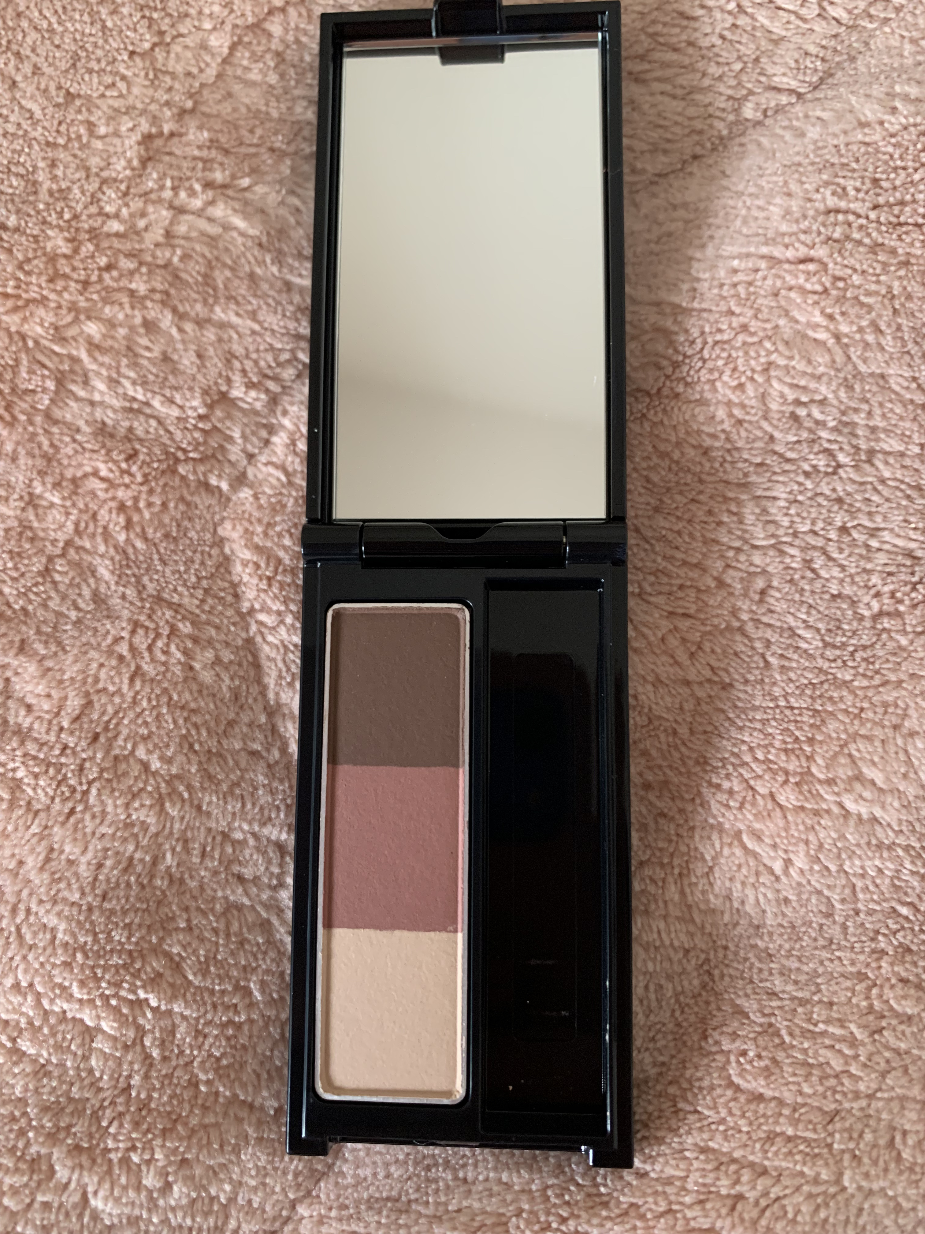 ケイト デザイニングアイブロウ3D EX-8 ブラウンピンク系(本体)/KATE/パウダーアイブロウを使ったクチコミ（2枚目）