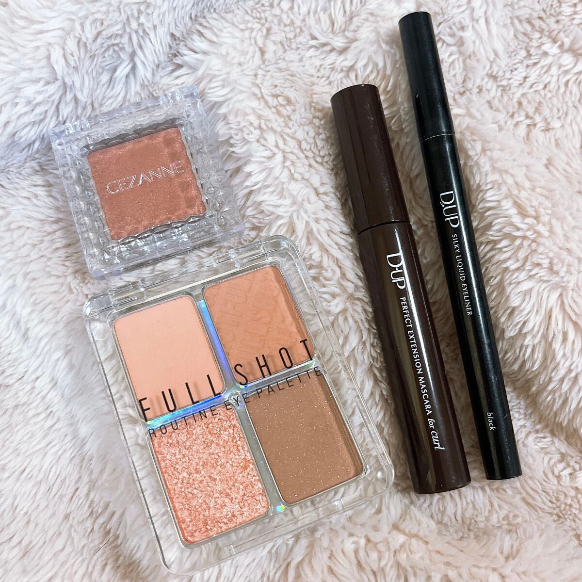 シングルカラーアイシャドウ/CEZANNE/単色アイシャドウを使ったクチコミ(3枚目)