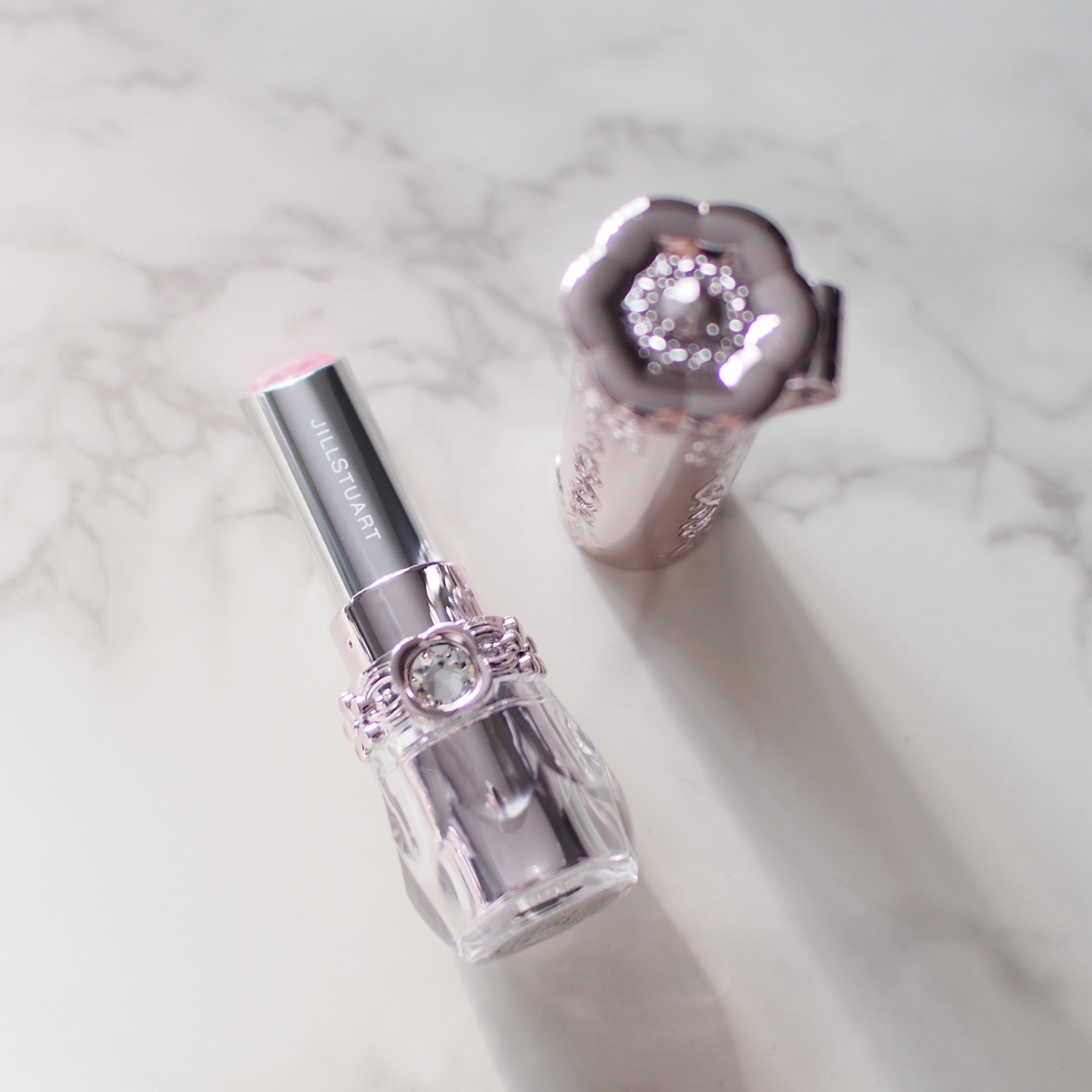 ジルスチュアート リップブロッサム バーム/JILL STUART/口紅を使ったクチコミ（2枚目）