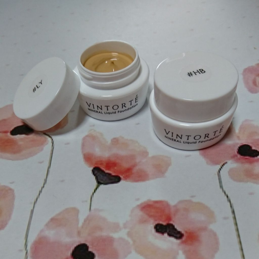 美容液ミネラルリキッドファンデーション/ヴァントルテ/リキッドファンデーションを使ったクチコミ（1枚目）