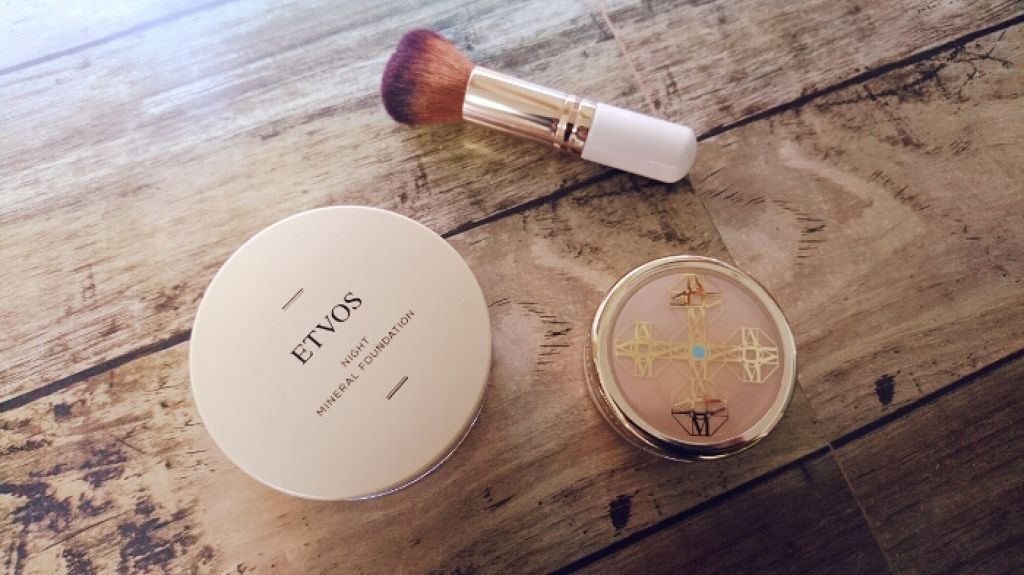 ナイトミネラルファンデーション/エトヴォス/ルースパウダーを使ったクチコミ(1枚目)