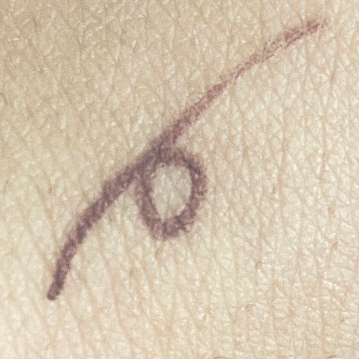 クリーミータッチライナー/キャンメイク/ジェルアイライナーを使ったクチコミ(4枚目)