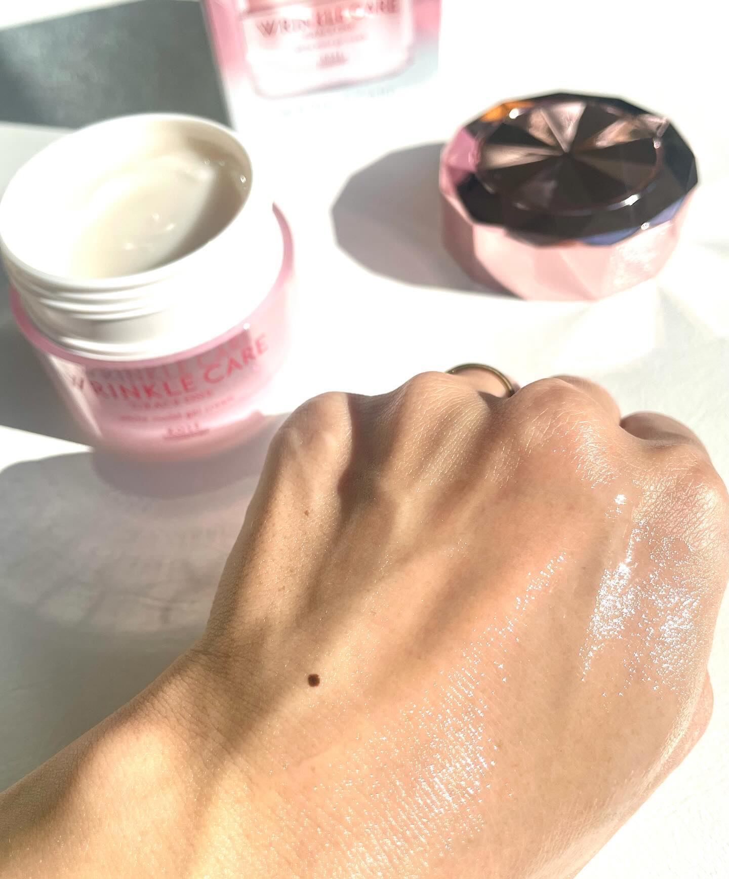 リンクルケア ホワイト モイストジェルクリーム/グレイスワン/オールインワン化粧品を使ったクチコミ（3枚目）