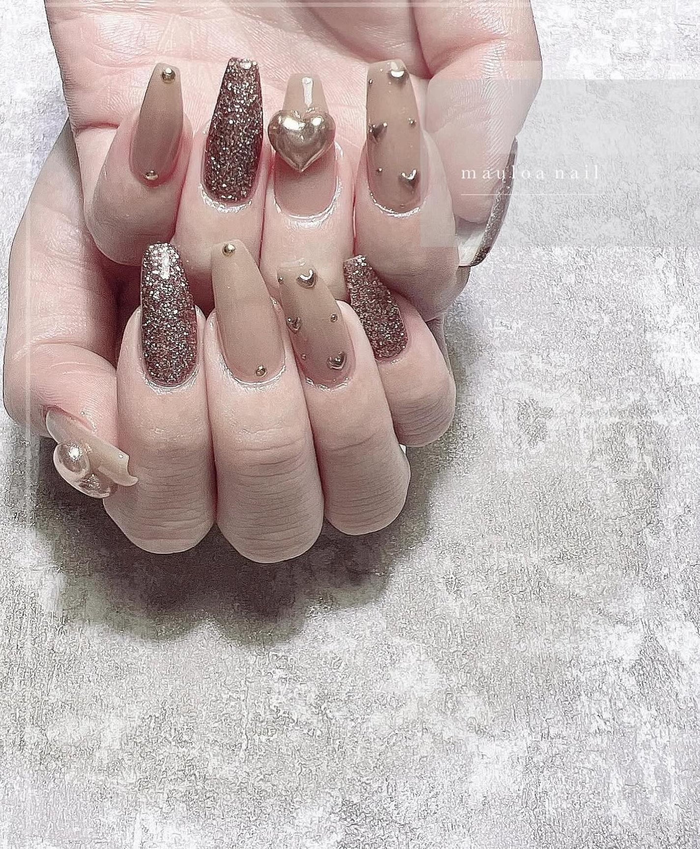 mauloa_nail on LIPS 「・ ♡♡♡・ネイルやり方動画fantistにて多数更新してます..」(1枚目)