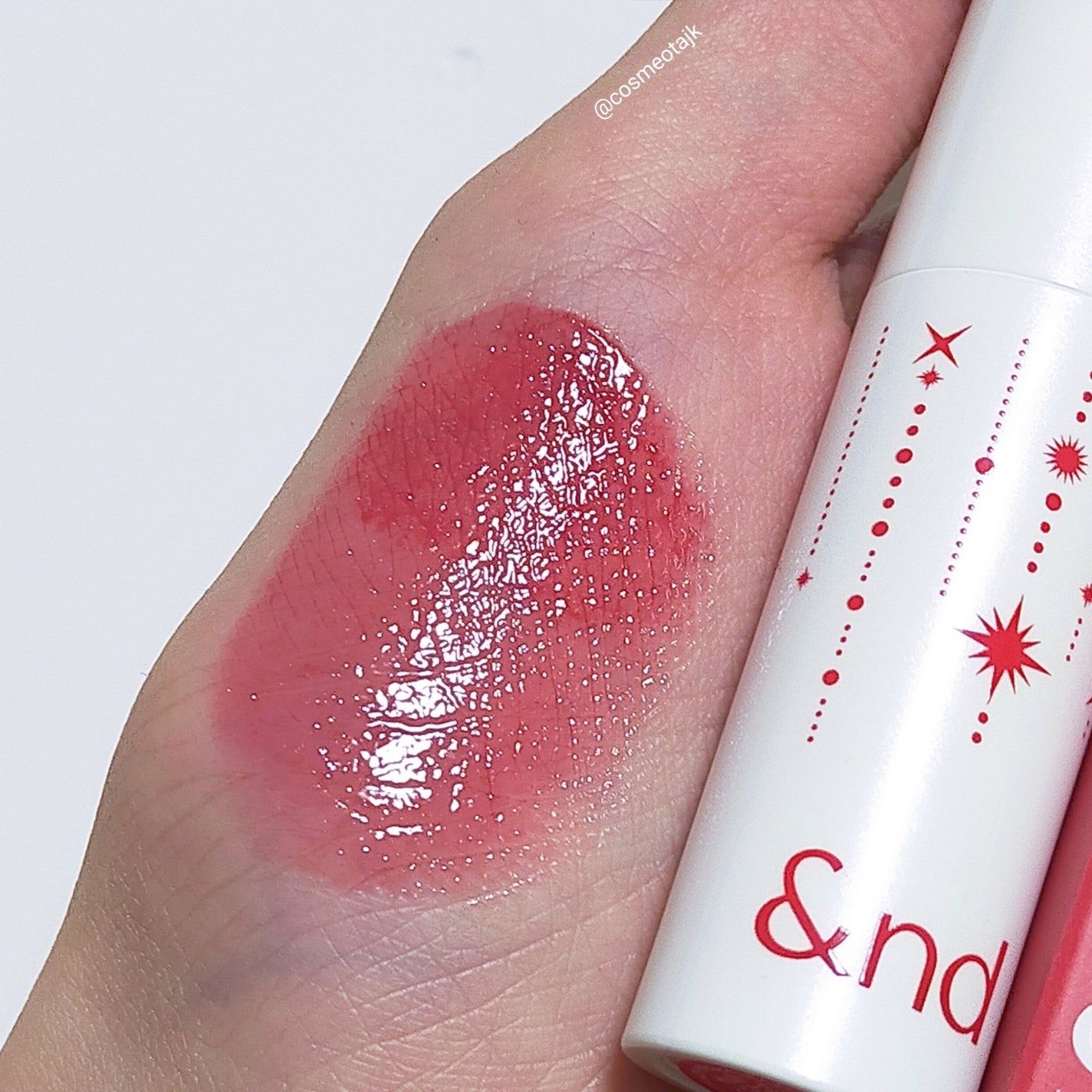 アンドバイロムアンド グラッシーボムティント/&nd by rom&nd/リップティントを使ったクチコミ(1枚目)