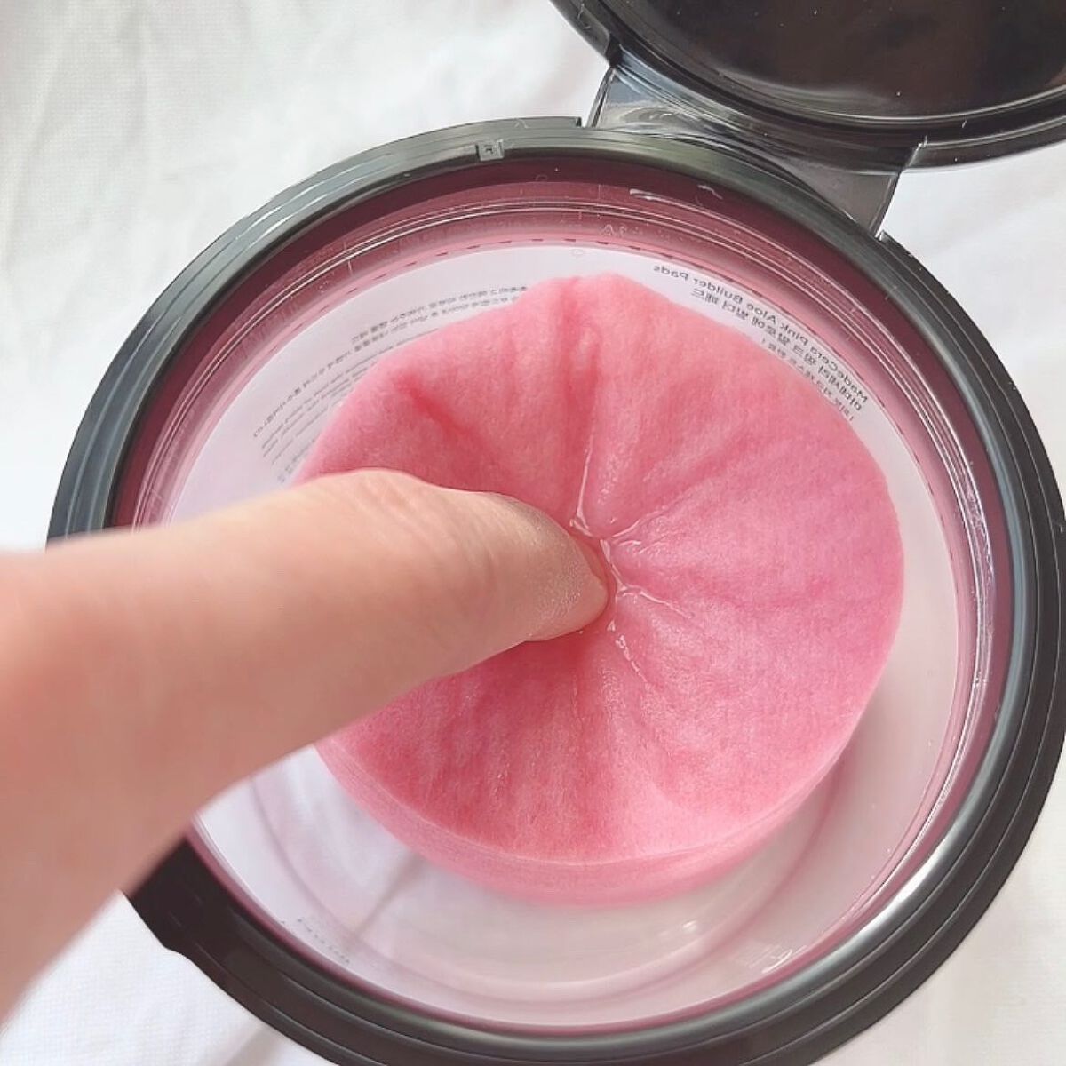 マデセラピンクアロエビルダートナーパッド/SKINRx LAB/トナーパッドを使ったクチコミ（2枚目）