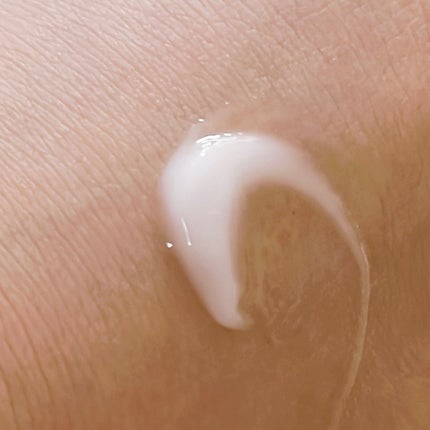 ローズウォーター スリーピングマスク/FEMMUE/フェイスクリームを使ったクチコミ(2枚目)