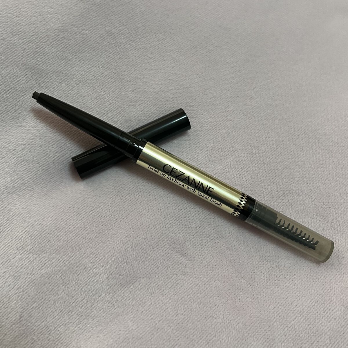 ブラシ付きアイブロウ繰り出し/CEZANNE/アイブロウペンシルを使ったクチコミ（1枚目）