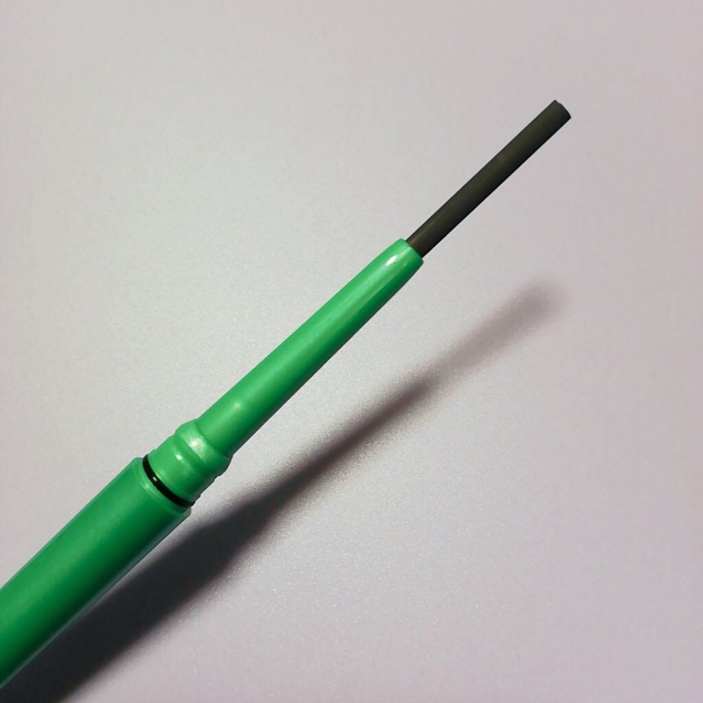 「密着アイライナー」クリームペンシル/デジャヴュ/ペンシルアイライナーを使ったクチコミ(2枚目)