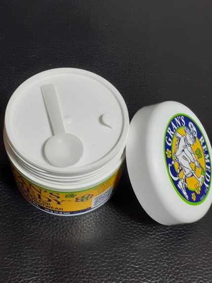 グランズレメディ フットパウダー オリジナル/グランズレメディ/デオドラント・制汗剤を使ったクチコミ(2枚目)