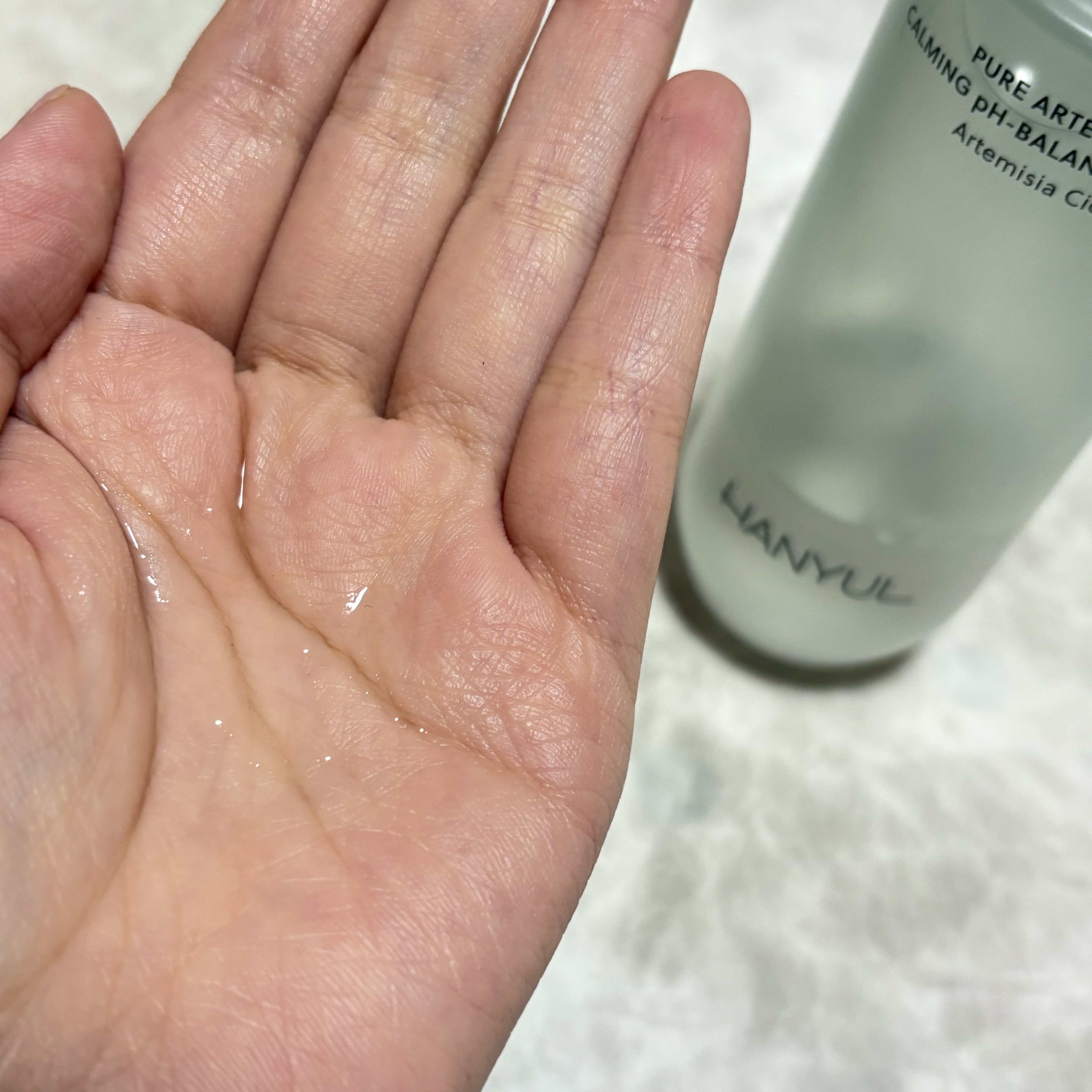 ピュアアルテミシアウォータリーカーミングトナー(化粧水)/HANYUL(ハンユル)/化粧水を使ったクチコミ（2枚目）