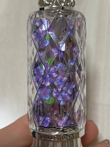 ジルスチュアート ブルーム リップ キャンディ 06 hydrangea teardrop/JILL STUART/口紅を使ったクチコミ(3枚目)