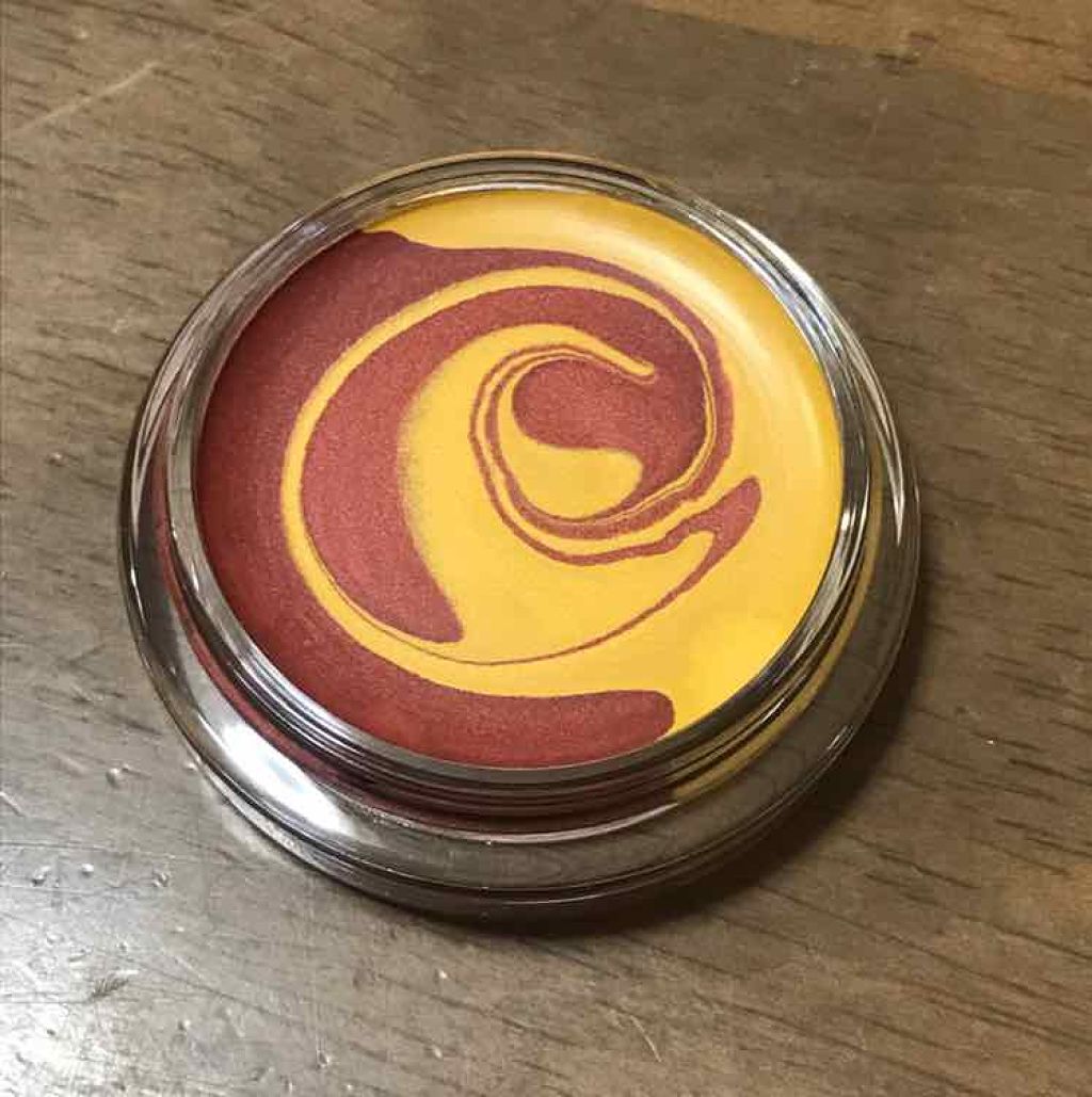 スキングロウ/m.m.m/プレストパウダーを使ったクチコミ(1枚目)