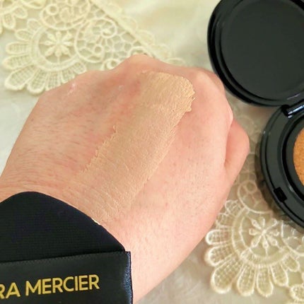 フローレス ルミエール ラディアンス パーフェクティング クッション/ローラ メルシエ/クッションファンデーションを使ったクチコミ(6枚目)