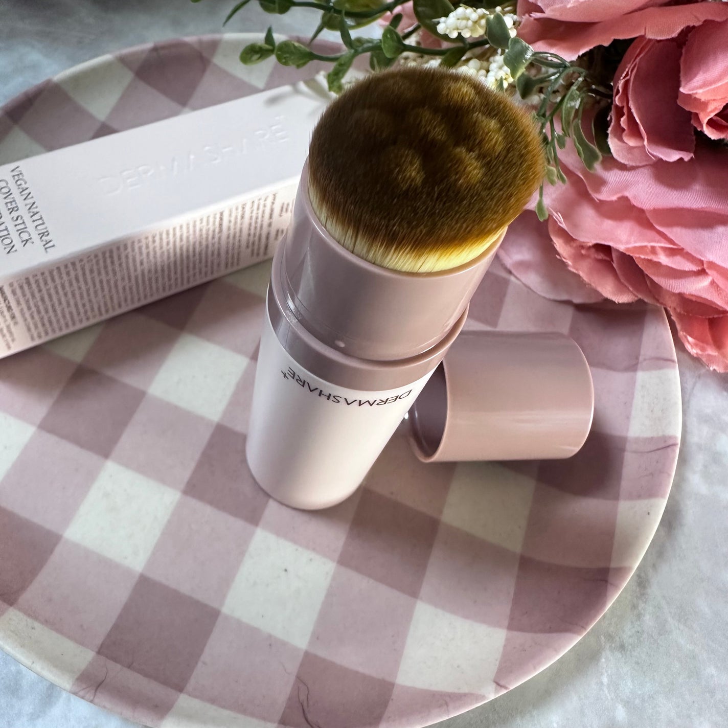 ヴィーガンナチュラルカバースティックファンデーション/DERMASHARE/その他ファンデーションを使ったクチコミ(4枚目)