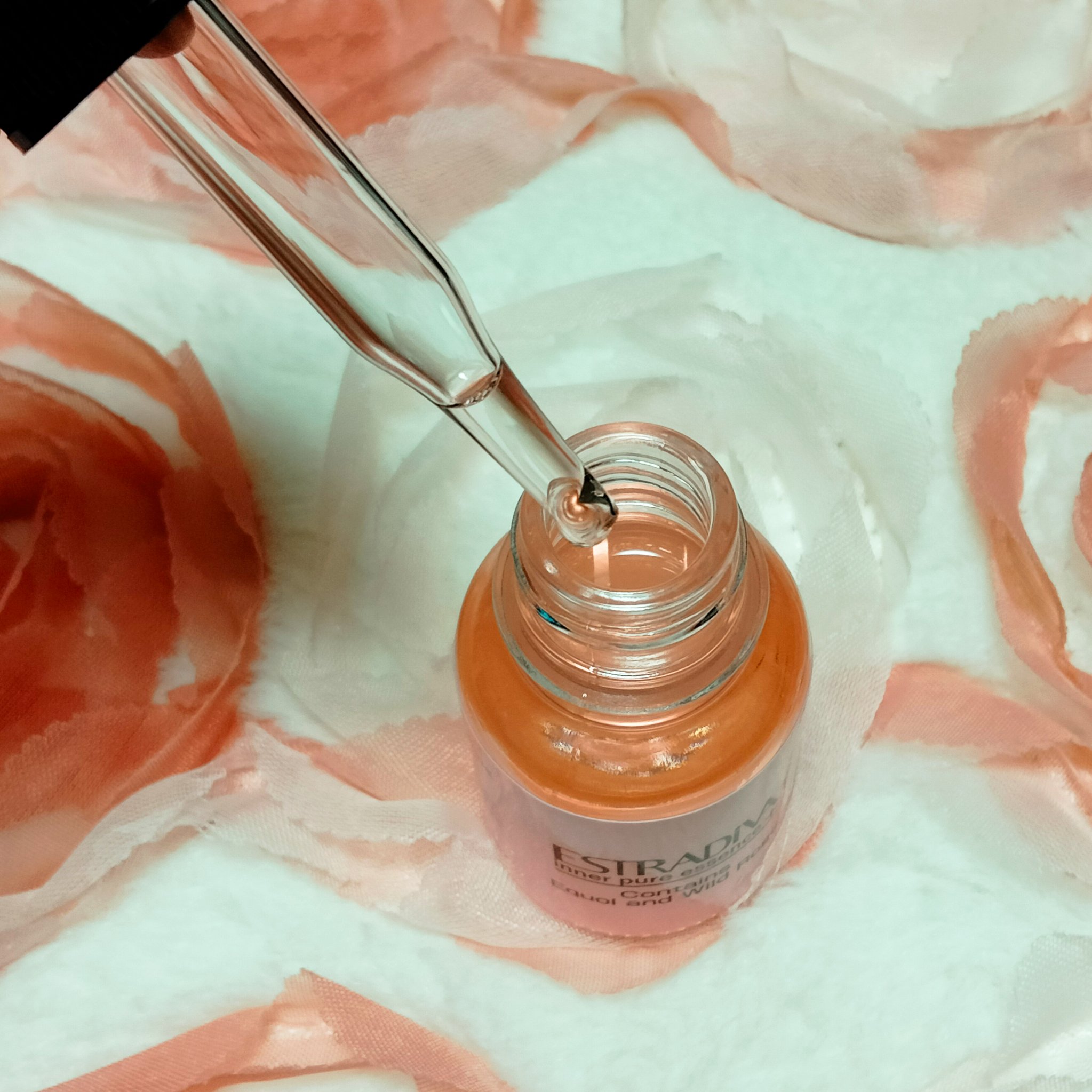 インナーピュアエッセンス+/ESTRDiVA/ボディオイルを使ったクチコミ（2枚目）