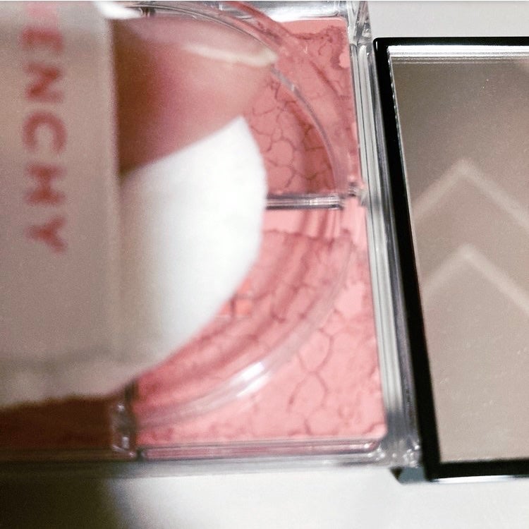 プリズム・リーブル・ブラッシュ/GIVENCHY/パウダーチークを使ったクチコミ(4枚目)