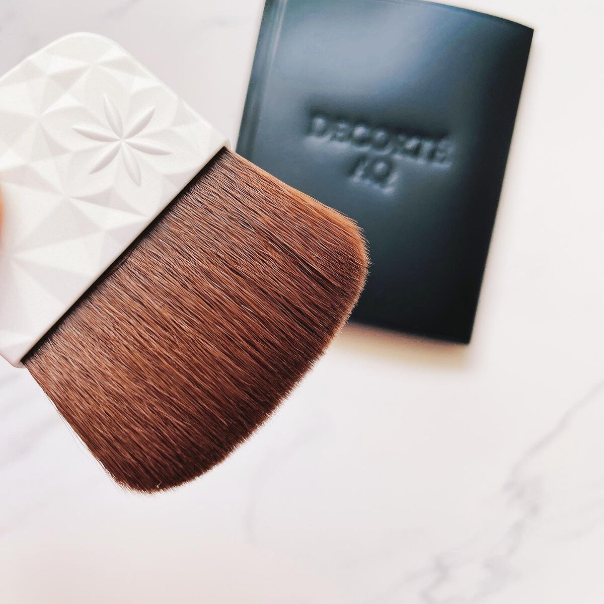 AQ オーラ リフレクター/DECORTÉ/プレストパウダーを使ったクチコミ(9枚目)