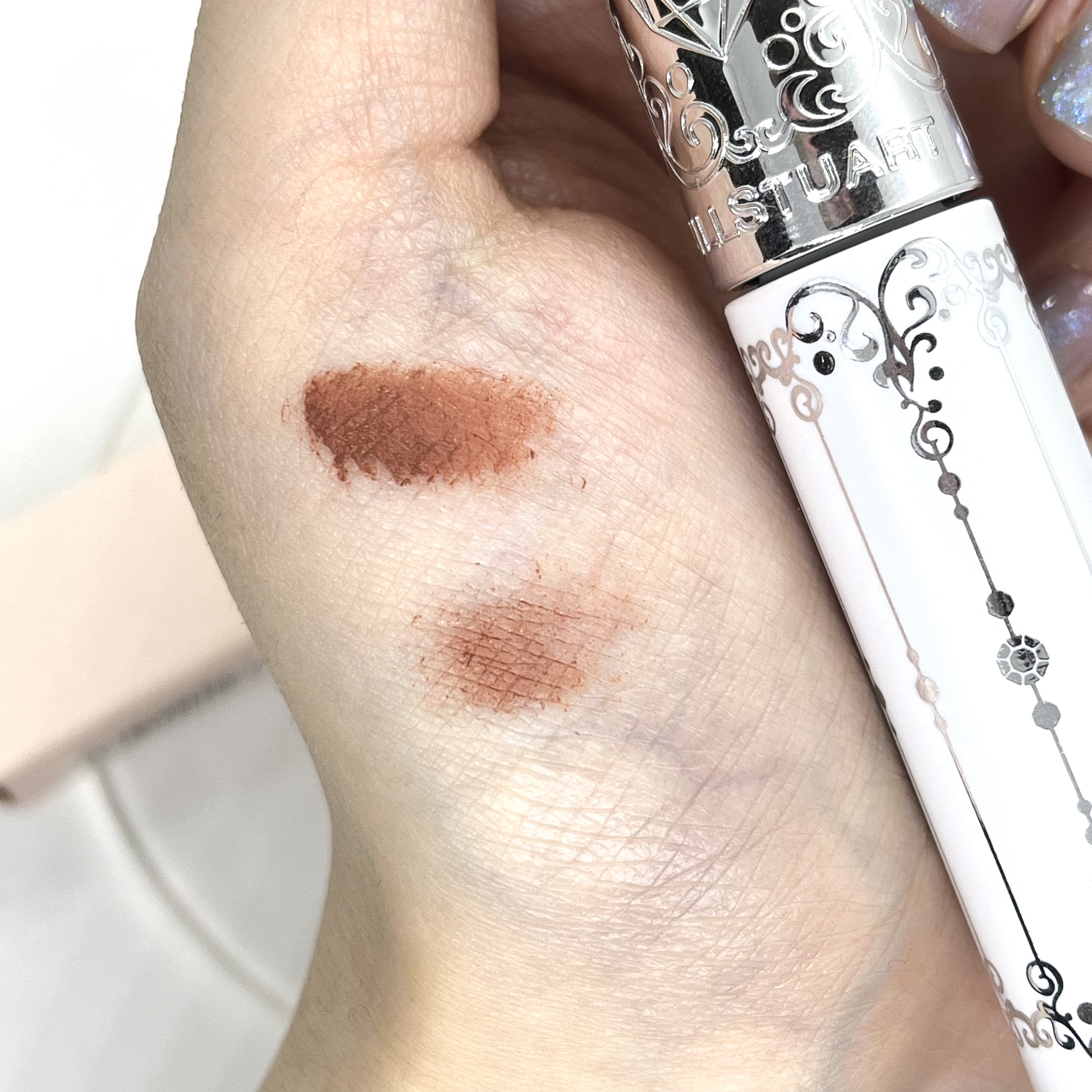 ジルスチュアート ムースブロウマスカラ 09 terracotta orange/JILL STUART/眉マスカラを使ったクチコミ（3枚目）