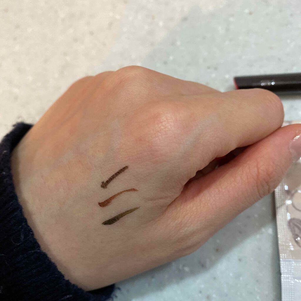 EYE OPENING LINER/UZU BY FLOWFUSHI/リキッドアイライナーを使ったクチコミ（2枚目）