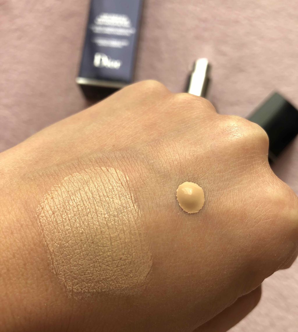 【旧】ディオールスキン フォーエヴァー フルイド グロウ/Dior/リキッドファンデーションを使ったクチコミ(3枚目)