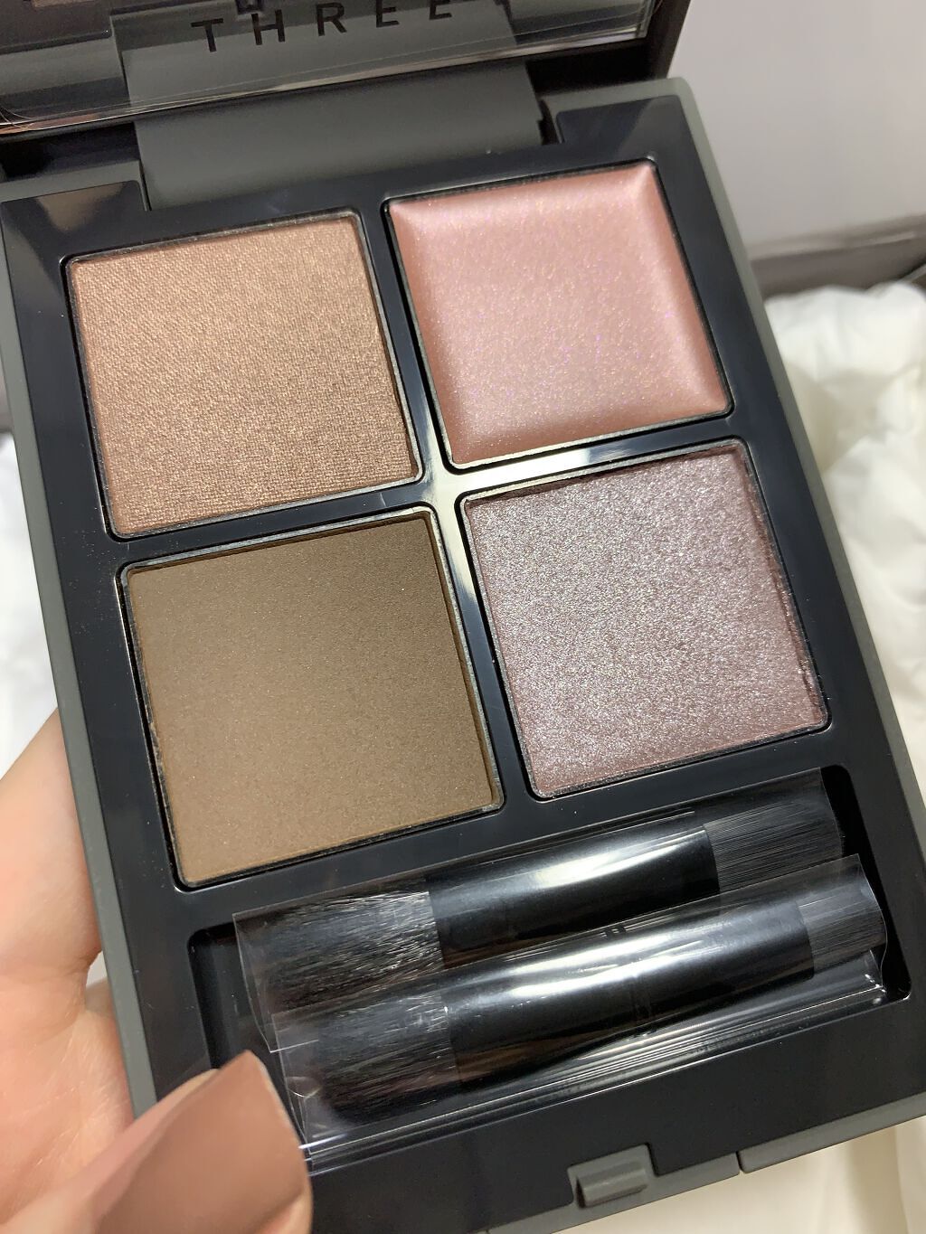 ディメンショナルビジョンアイパレット 01 ROSE QUARTZ ENERGY/THREE/アイシャドウパレットを使ったクチコミ（2枚目）