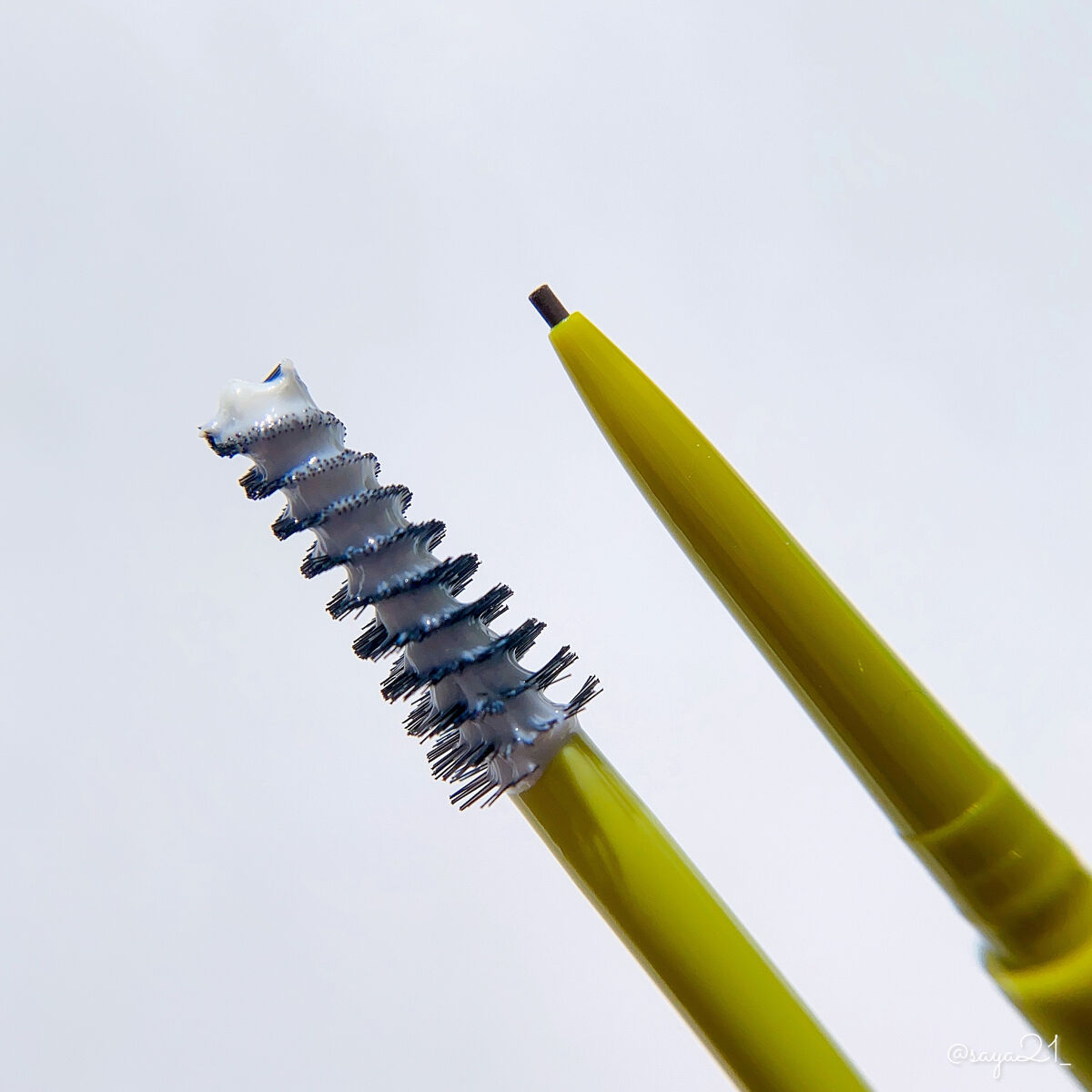 シェイパーポマードアイブロウフィクサー No.1 クリア/unleashia/その他アイブロウを使ったクチコミ（2枚目）