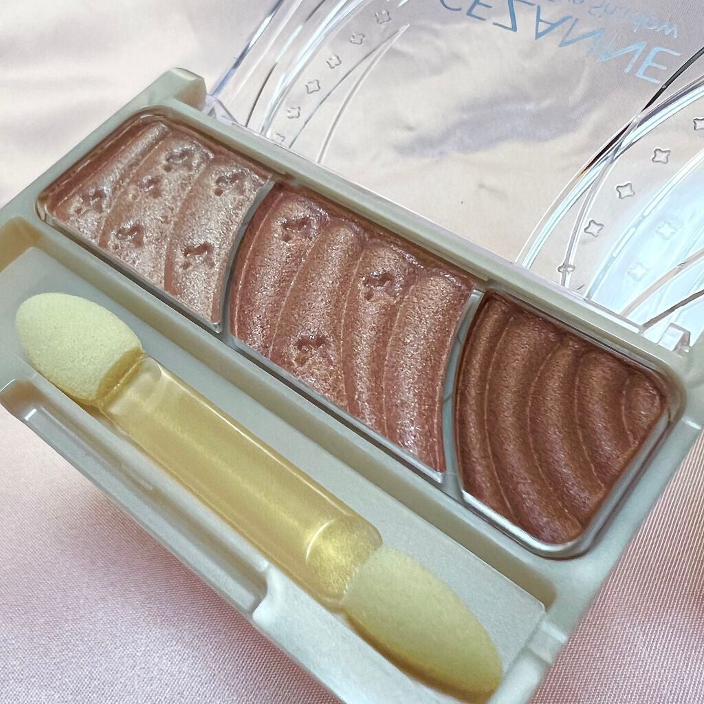 トーンアップアイシャドウ/CEZANNE/アイシャドウパレットを使ったクチコミ(2枚目)