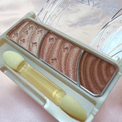 トーンアップアイシャドウ/CEZANNE/アイシャドウパレットを使ったクチコミ(2枚目)