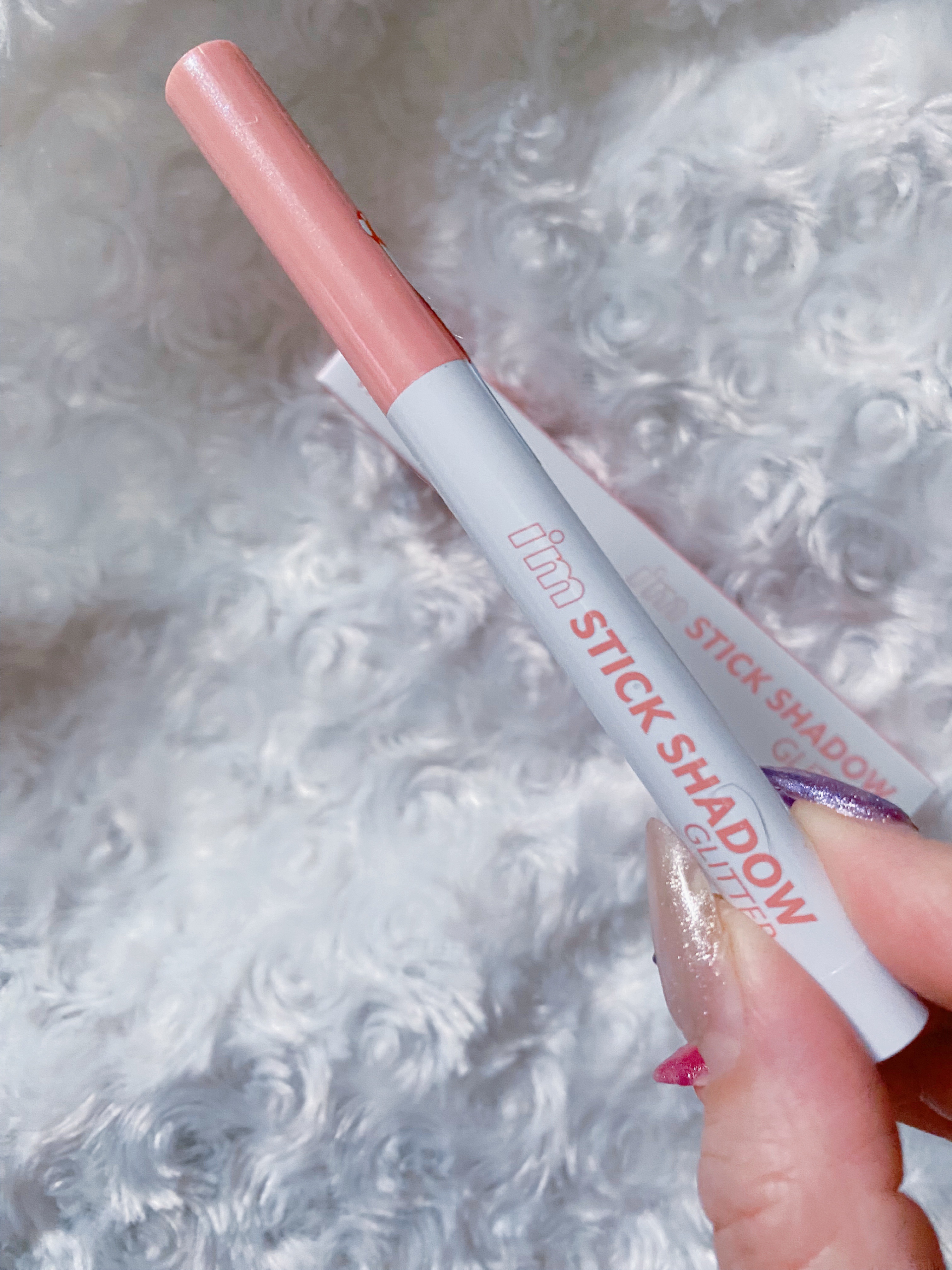 i'm Stick Shadow Glitterr 02 スプリングオーロラ/i’m meme/スティックアイシャドウを使ったクチコミ（2枚目）