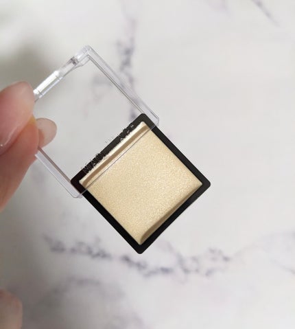 ドラマティックアイカラー (パウダー)/(クリーム) WT901 スノーボール/マキアージュ/アイシャドウパレットを使ったクチコミ(2枚目)