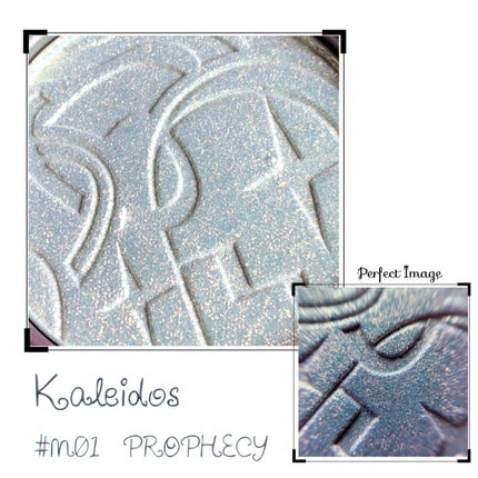 space age highlighter/Kaleidos Makeup/パウダーハイライトを使ったクチコミ(4枚目)