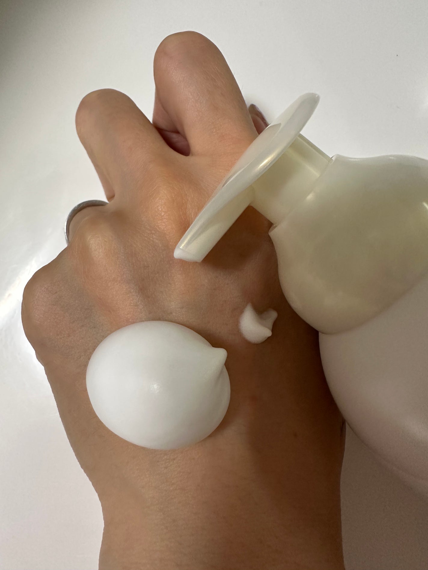 もっちりミルク泡クレンジング/ビフェスタ/クレンジングを使ったクチコミ(1枚目)