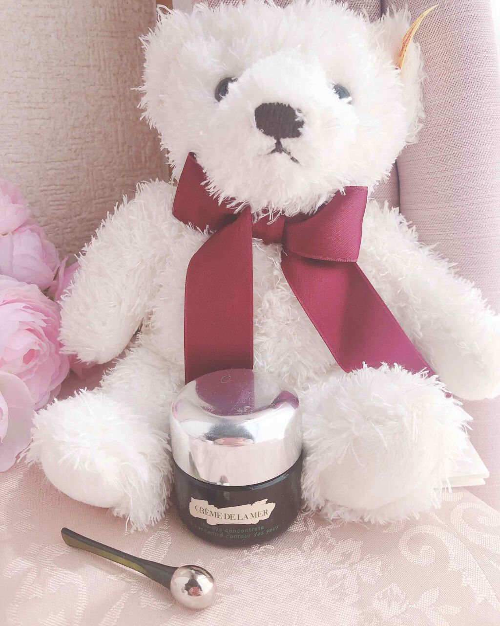 LA MER ザ・アイ コンセントレート(旧)のクチコミ「
先月くらいにリニューアルしてたみたいでまだ今使ってるのが残ってるからこっちを使ってる🐰

こ.....」（1枚目）