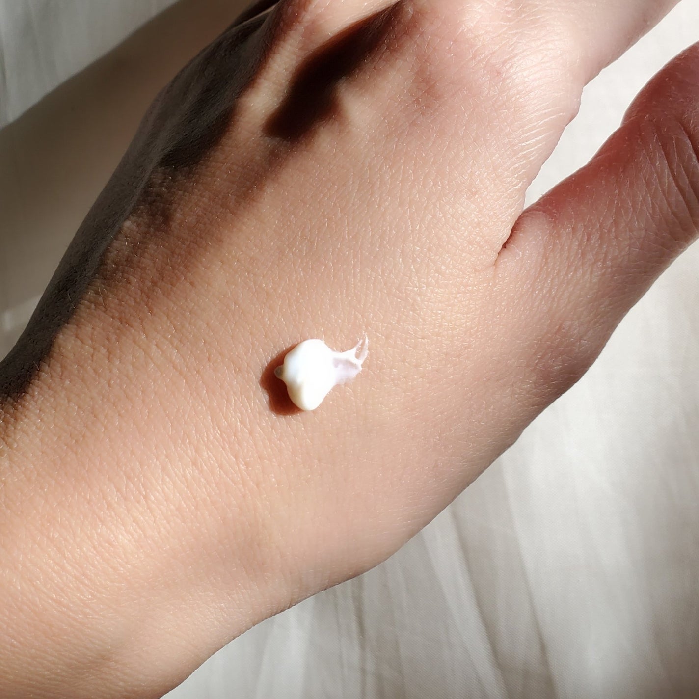 ホワイトニングヴェールプライマー/rafuna/化粧下地を使ったクチコミ(3枚目)