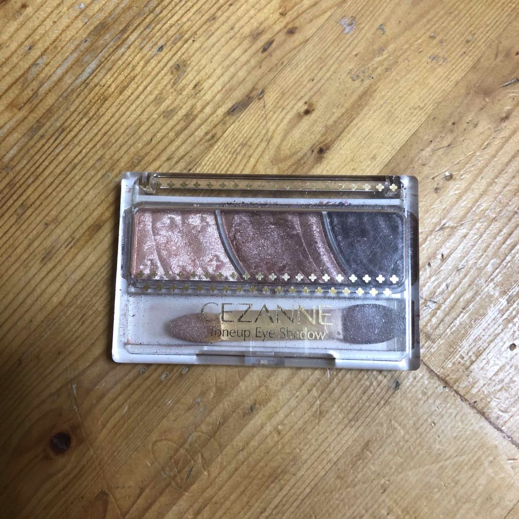 トーンアップアイシャドウ/CEZANNE/アイシャドウパレットを使ったクチコミ(1枚目)