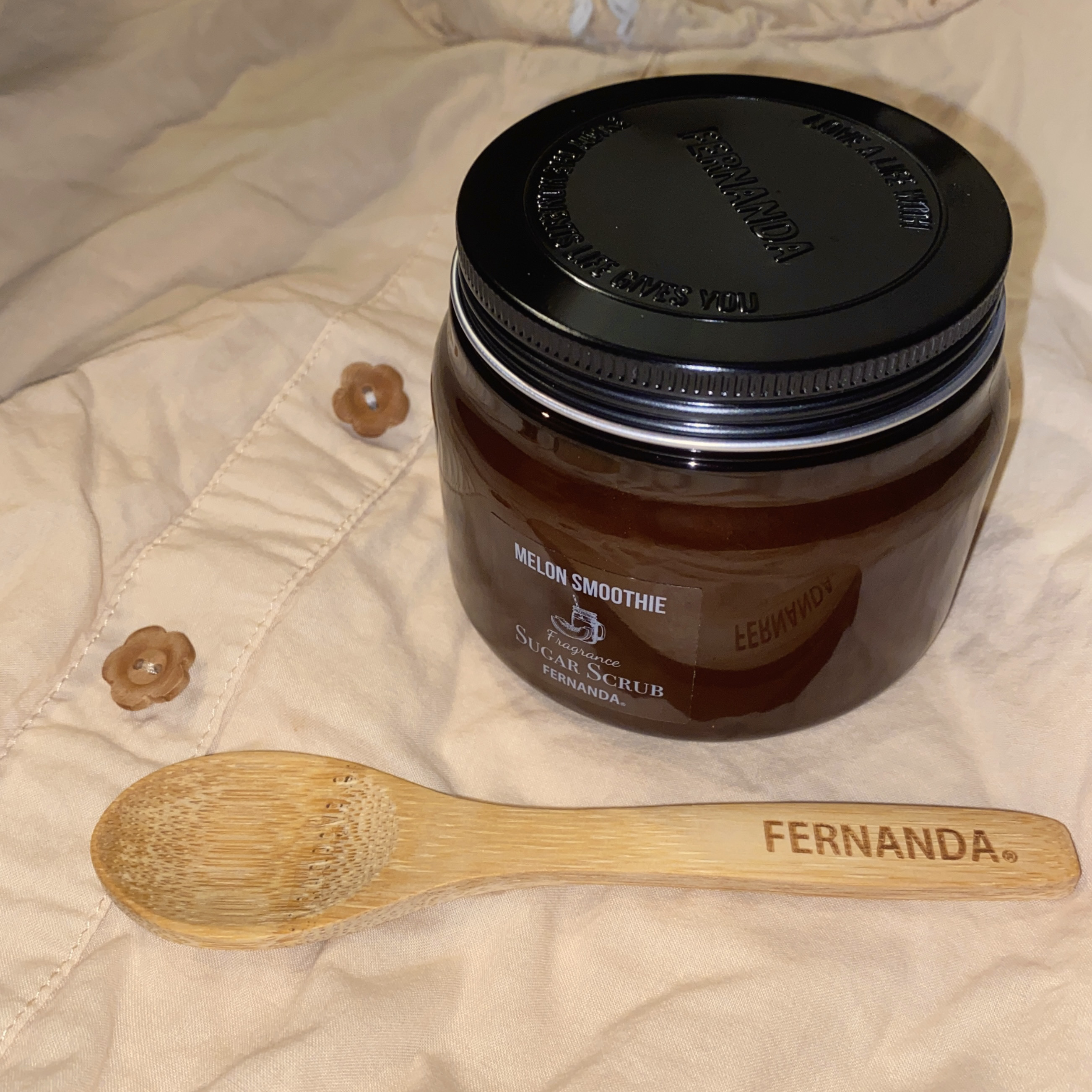 フレグランスシュガースクラブグランデ(メロンスムージー)/フェルナンダ/ボディスクラブを使ったクチコミ（2枚目）