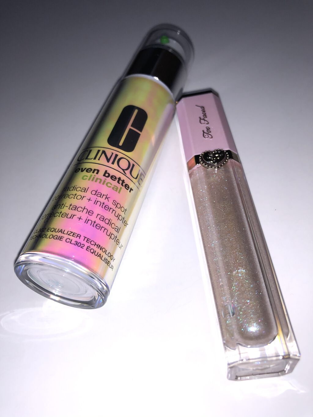 リッチ＆ダズリン ハイシャイン スパークリング リップグロス パンツ オフ、ダンス オフ/Too Faced/リップグロスを使ったクチコミ（1枚目）