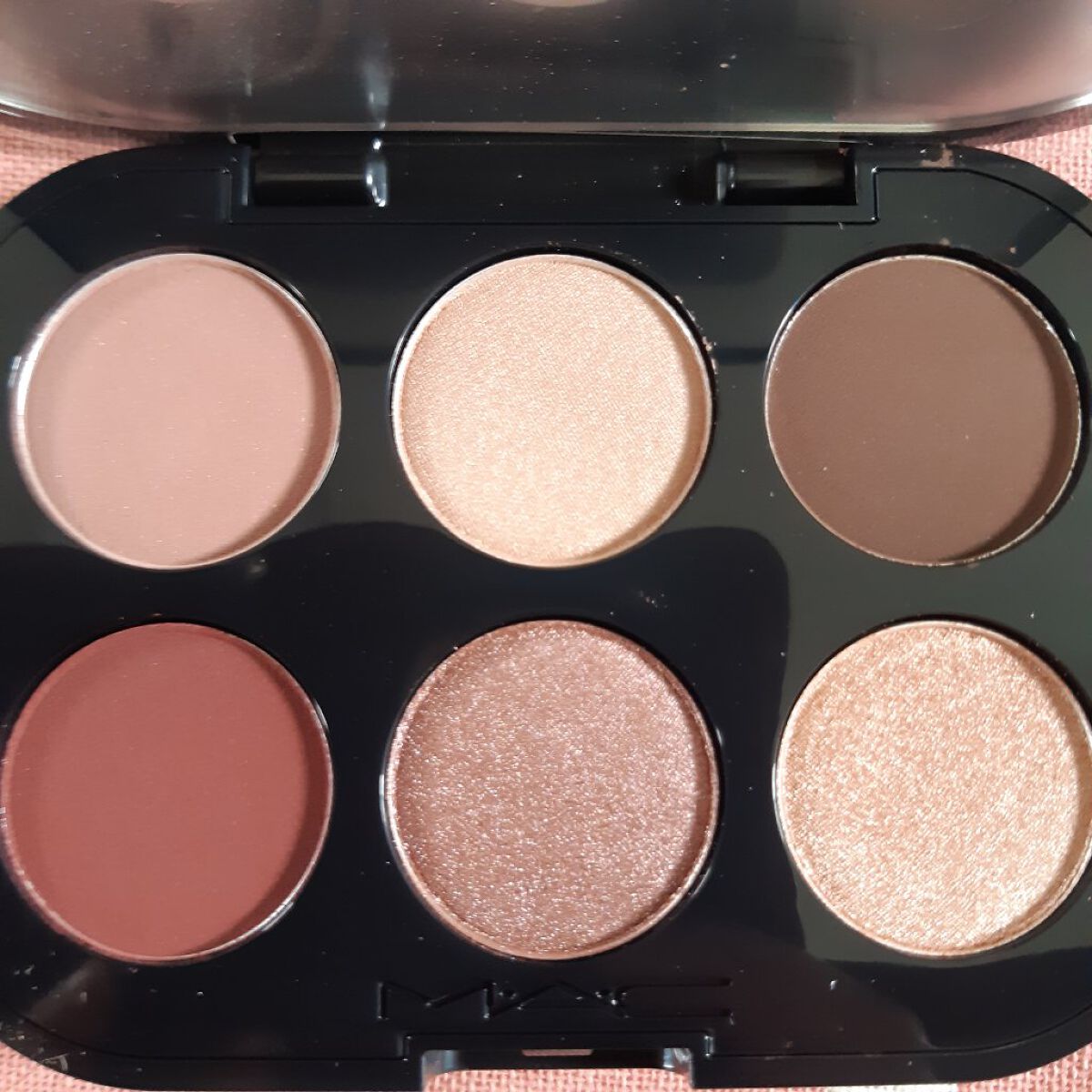 コネクト イン カラー アイシャドウ パレット × 6/M・A・C/アイシャドウパレットを使ったクチコミ（2枚目）