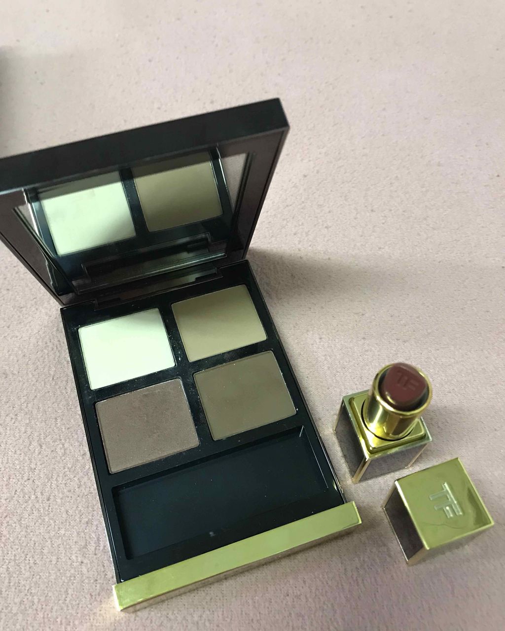 アイ カラー クォード/TOM FORD BEAUTY/アイシャドウパレットを使ったクチコミ(2枚目)