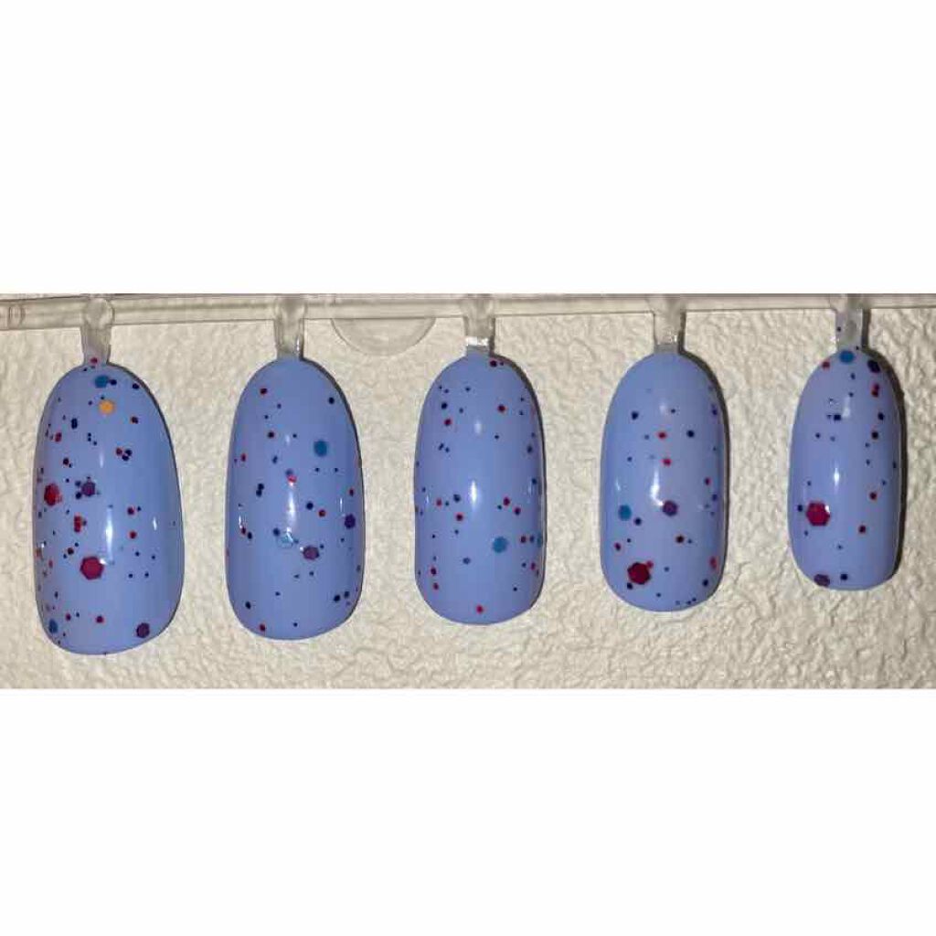 カラフルネイルズ/キャンメイク/マニキュアを使ったクチコミ（2枚目）