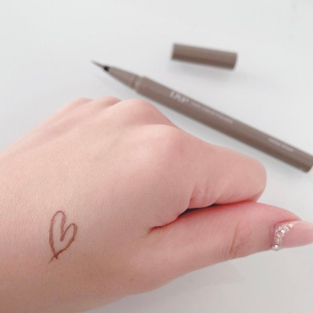 シルキーリキッドアイライナーWP/D-UP/リキッドアイライナーを使ったクチコミ(2枚目)