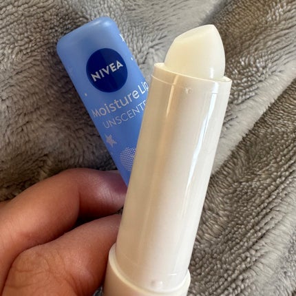 モイスチャーリップ 無香料/ニベア/リップクリームを使ったクチコミ(3枚目)