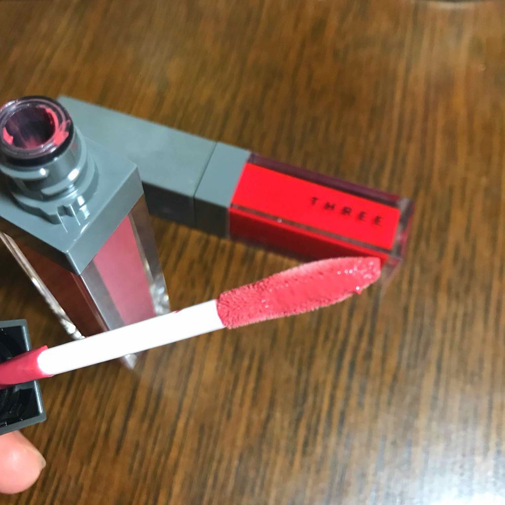 リリカルリップブルーム/THREE/口紅を使ったクチコミ(4枚目)