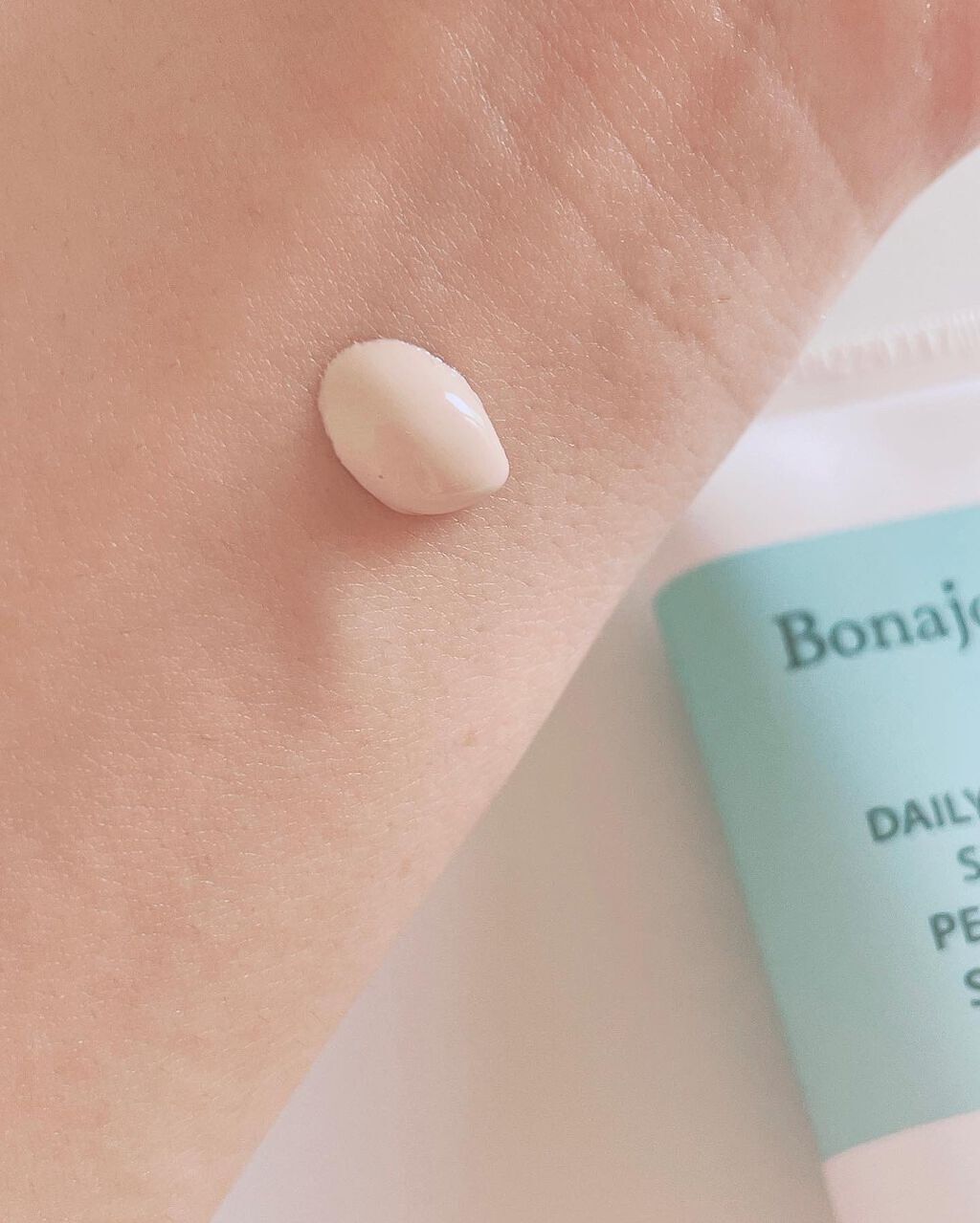 デイリーマイルドサンクリーム/Bonajour/日焼け止めクリームを使ったクチコミ（3枚目）