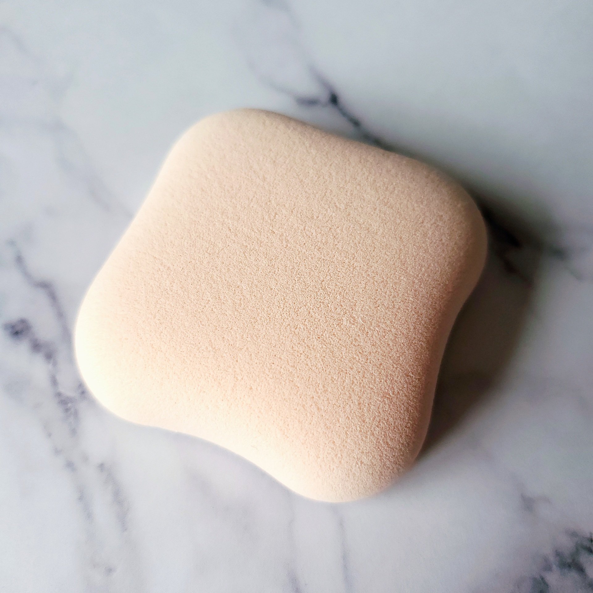 ファンデーションが染みこみにくいパフ/貝印/パフ・スポンジを使ったクチコミ（3枚目）